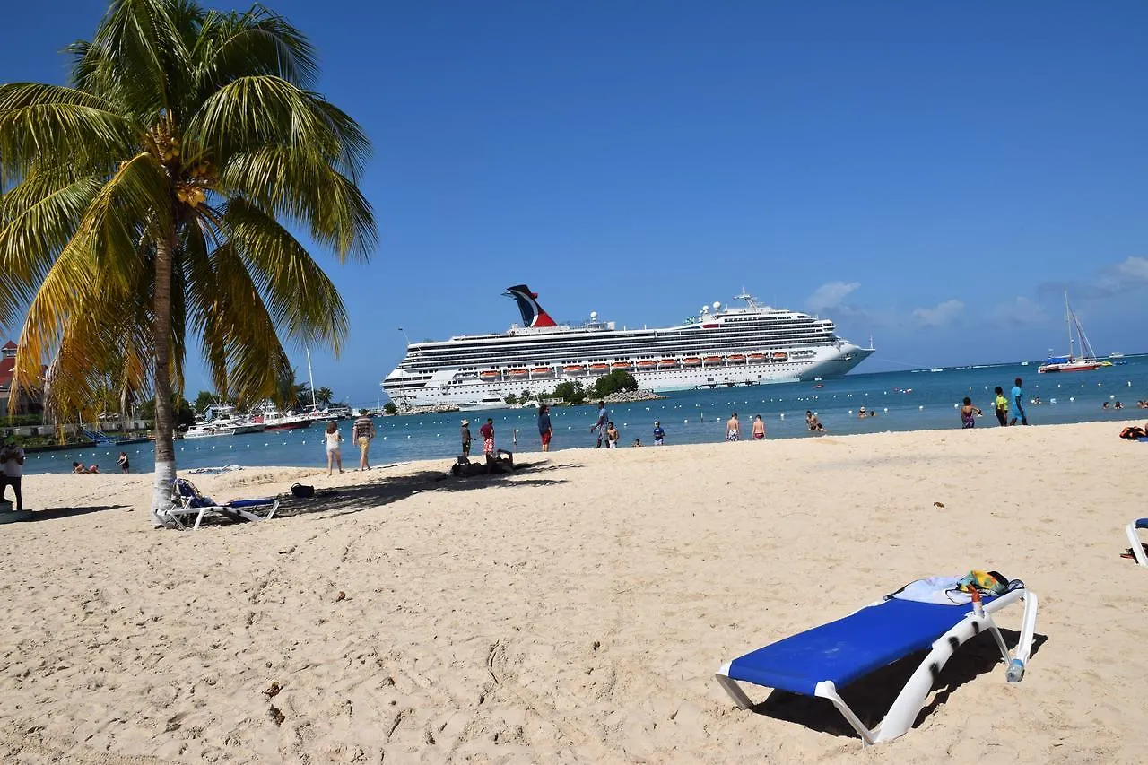Sandcastle Resort Ocho Rios Lejlighed